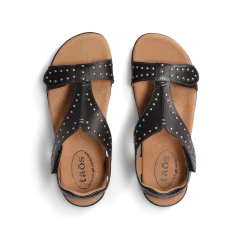 Taos Footwear Soft Support Sandals*Show Stopper Black