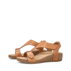 Taos Footwear Cork Support Sandals|Wedge Sandals*Showtime Caramel